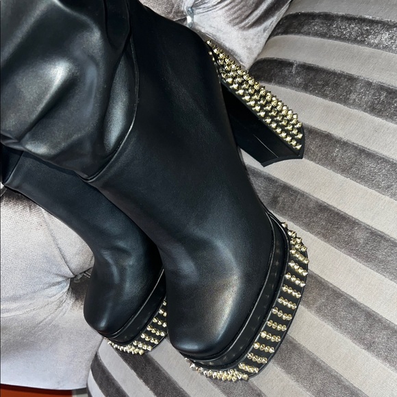 🖤🐝 ✨ Azalea Wang Black Gold Studded Slouchy Platform Mid-Calf Boots - Picture 3 of 10